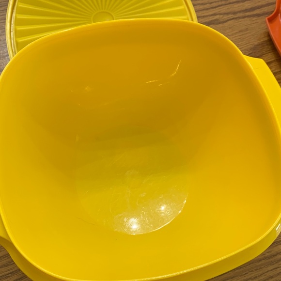Yellow Tupperware Kitchen Storage Container - Picture 2 of 4